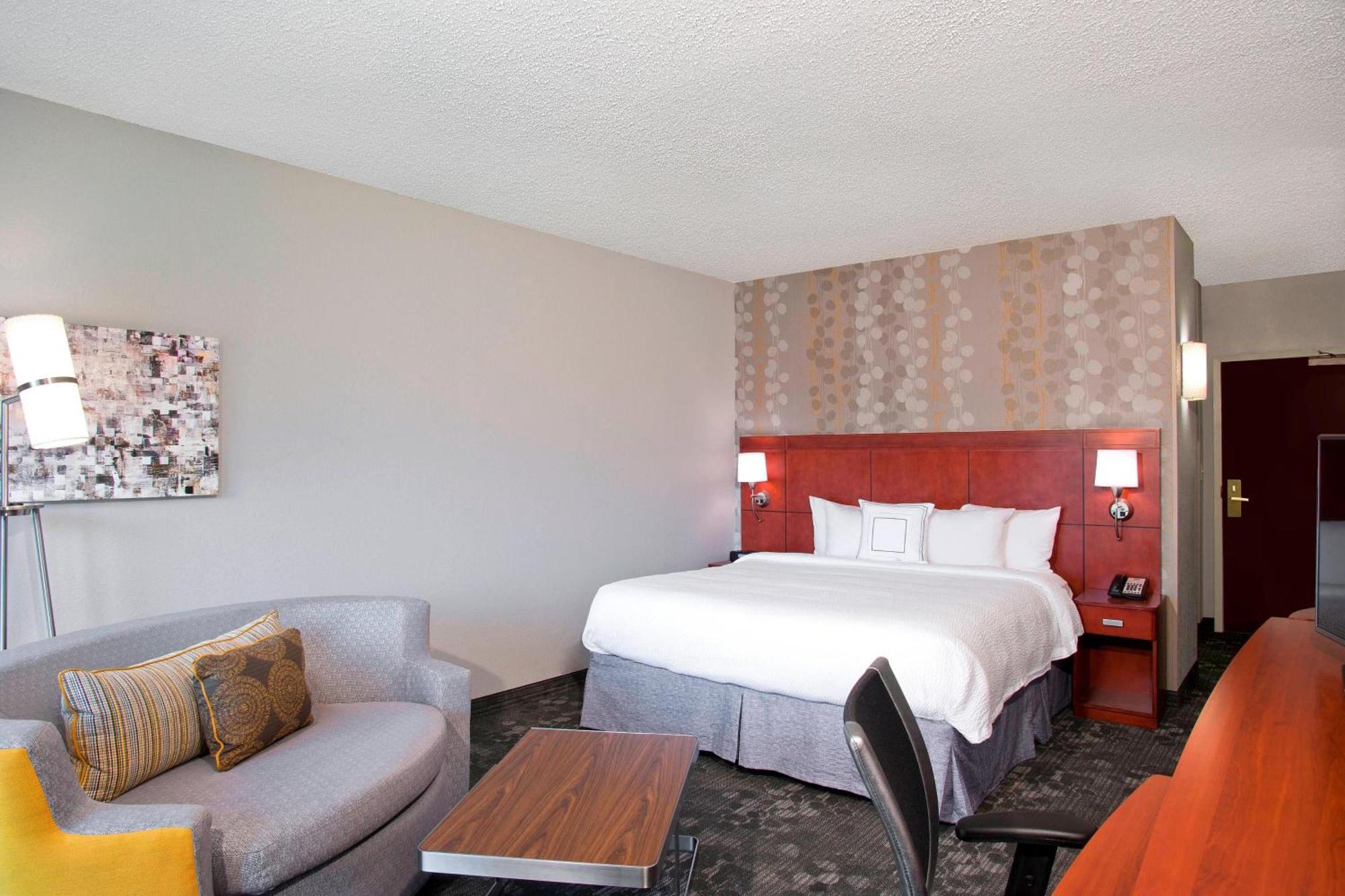 Courtyard By Marriott Charlotte Ballantyne Bagian luar foto